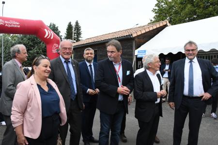 Les ovins rameutent le grand monde