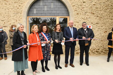 Les services au public ont leur maison