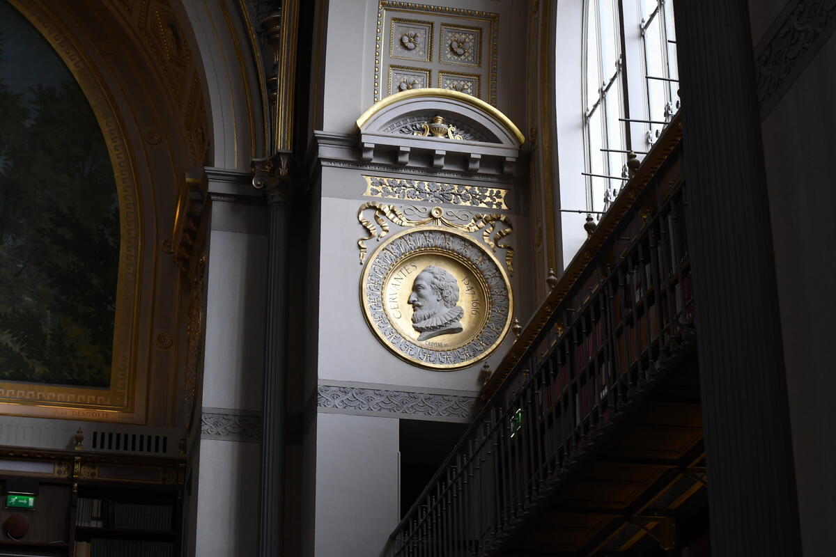 Les Fables, avec enluminures, de Marie de France.